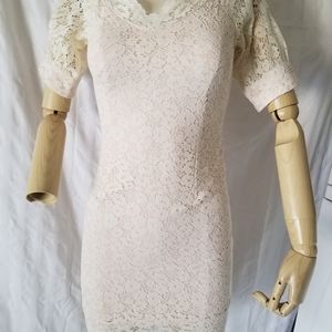 XS-S lace dress